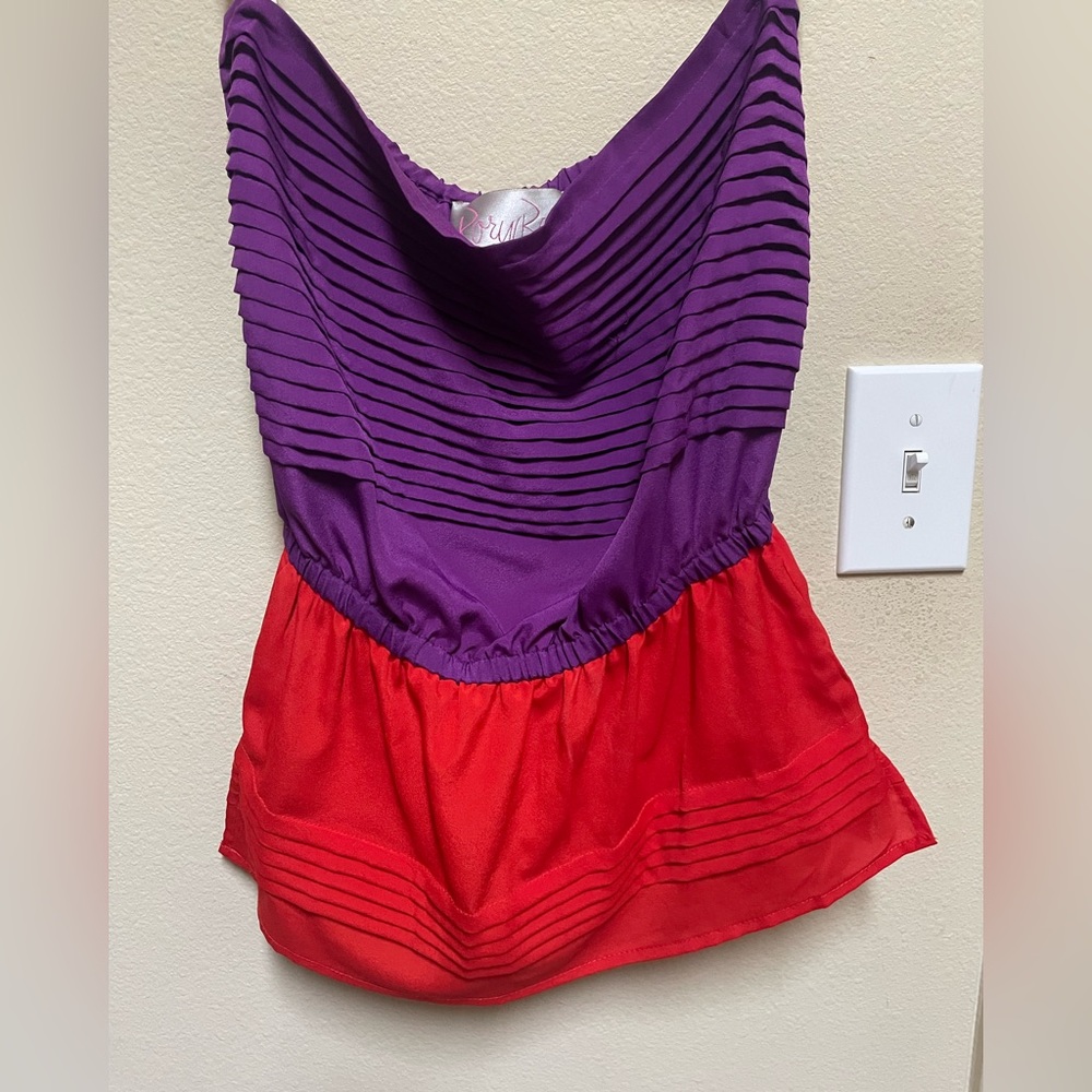 Two color strapless tank